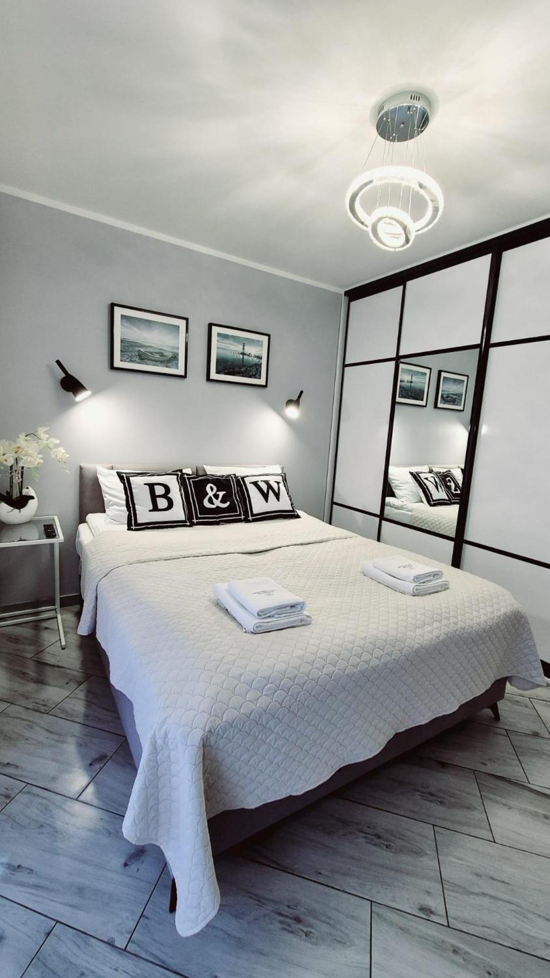 Apartament Black-White ميلنو المظهر الخارجي الصورة