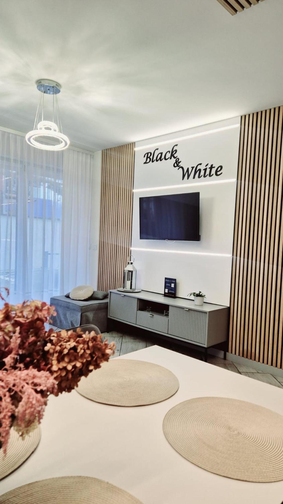 Apartament Black-White ميلنو المظهر الخارجي الصورة