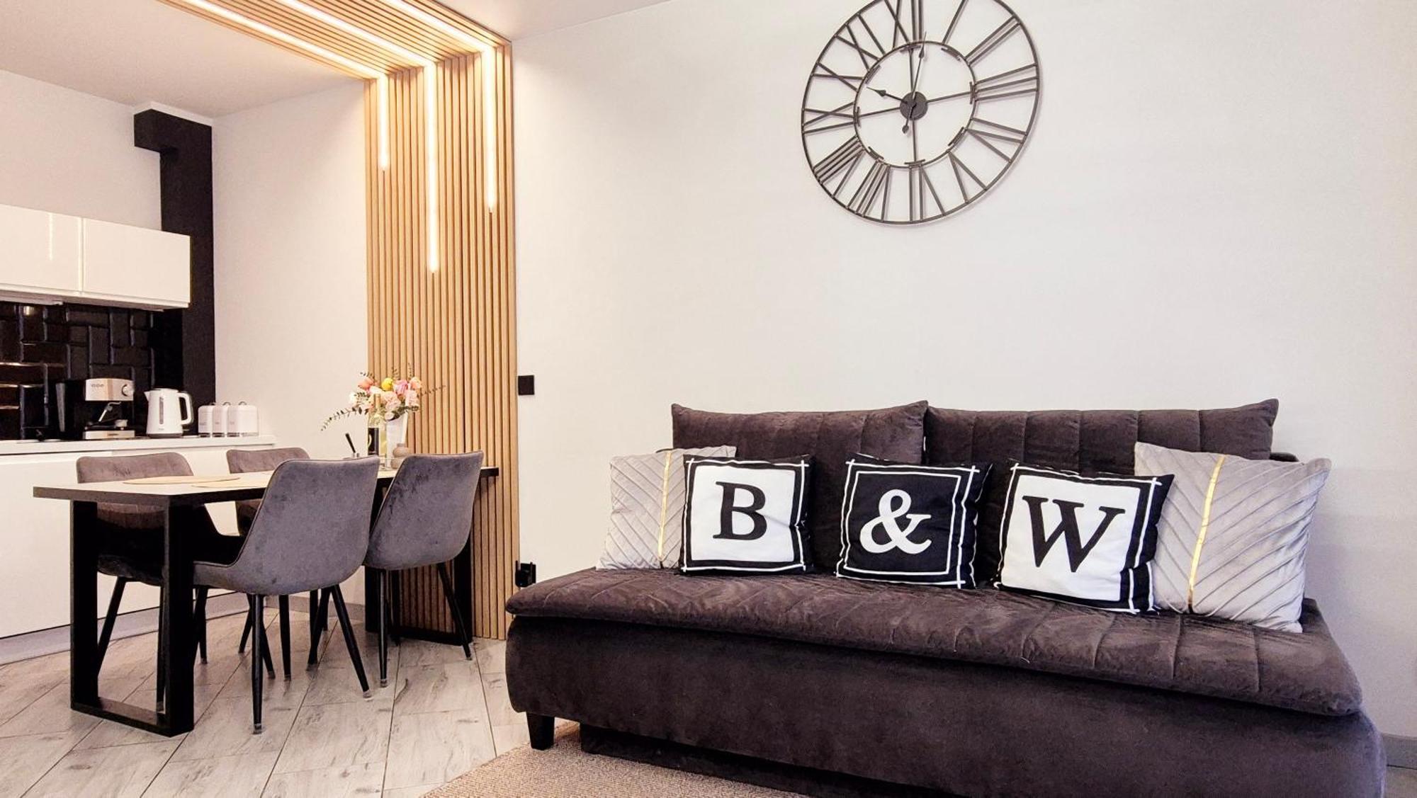 Apartament Black-White ميلنو الغرفة الصورة